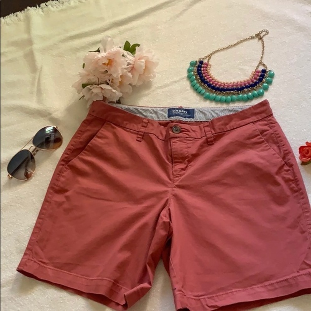 Old Navy‎ everyday shorts size 2